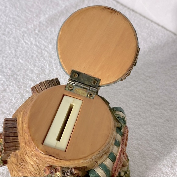 Vintage Rabbit Garden Store Teapot Coin Bank Piggy Bank Figurine - Picture 2 of 11